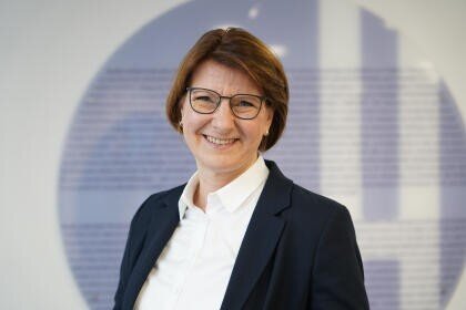 Dr. Elke Gossla